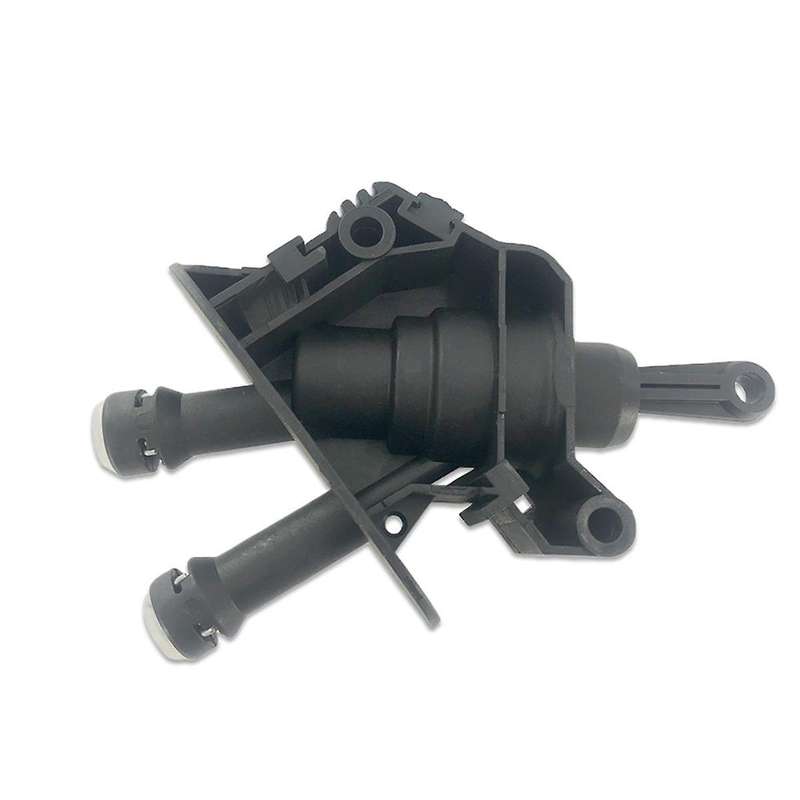 1197846 1590927 1743453 Car Clutch Master Cylinder 2s617a543ab/c/d/e 1148503 for Fiesta for 2