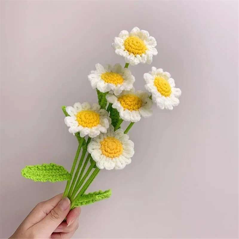 12pcs Handmade Daisy Crochet Yarn Hook Flower Knitted Bouquet Birthday Gift Home Party Wedding Decor