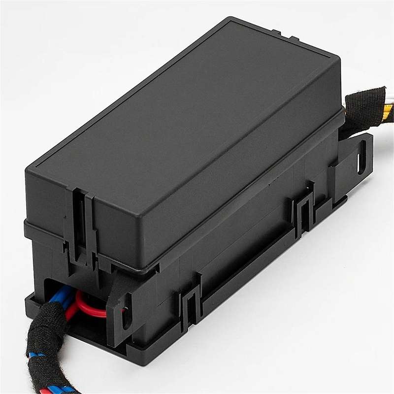 12V Fuse Block for Auto Relay Box Pre-Wired Fuse and Relay Box with 6PCS 5 Pin Relays and 11PCS ATC