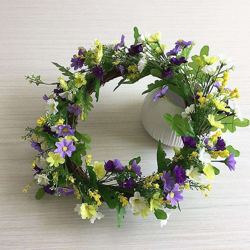 16 Inch Artificial Daisy Flower Door Wreath with Springtime Faux White Wildflowers and Berris Front