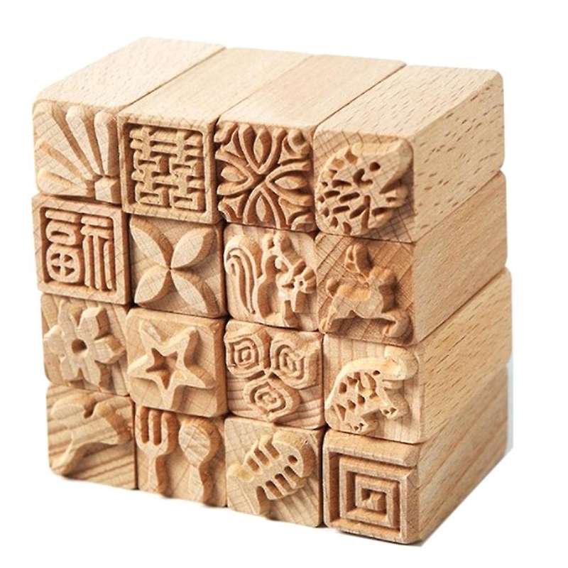16Pcs of Pottery Wood Texture Texture Seal Solid Wood Cartoon Printing Tool Pottery Mud Plastic Mold