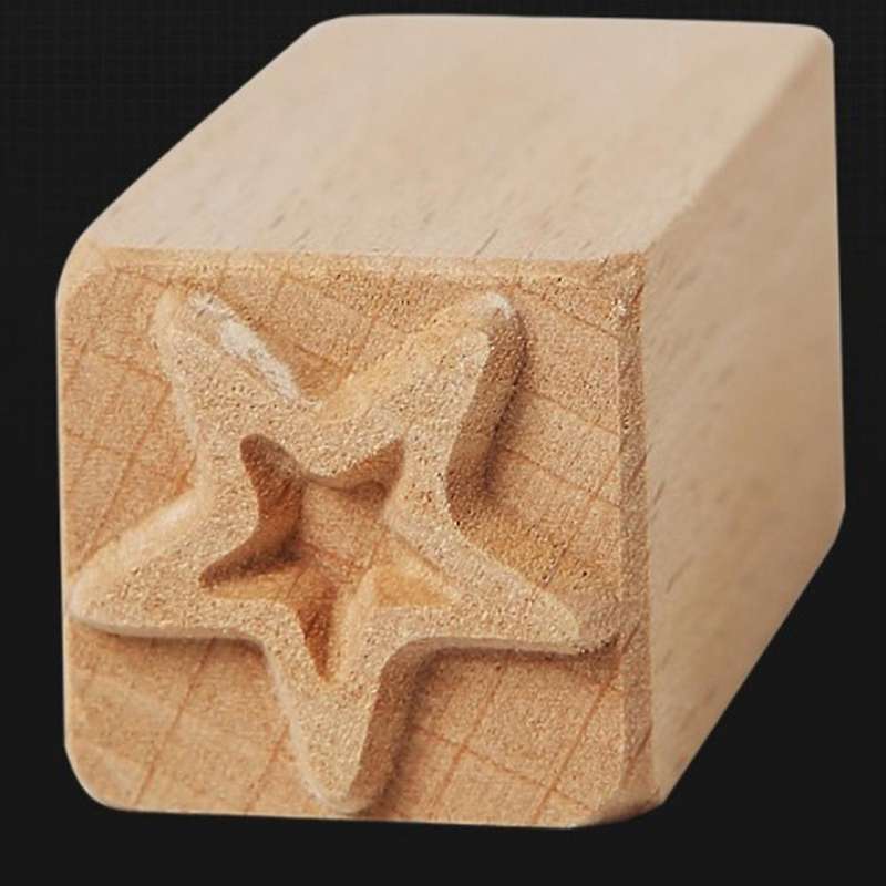16Pcs of Pottery Wood Texture Texture Seal Solid Wood Cartoon Printing Tool Pottery Mud Plastic Mold