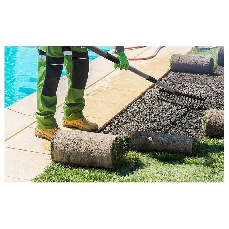 17 Steel Teeth Metal Head Rake Soil Scarifier with Stainless Steel Handle for Collecting Leaves and