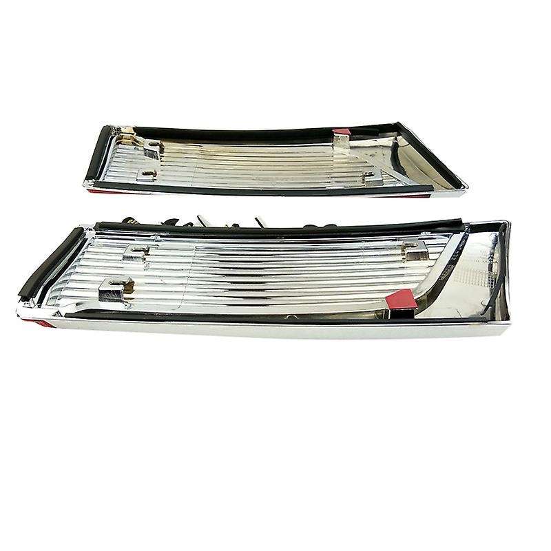 1Pair Car Rear Brake Light TailLight Reflector for NV200 2008 2009 2010 2011 2012 2013 2014 2015
