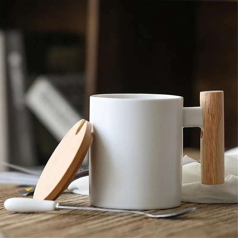 1pcs 310ml Ceramic Wooden Handle Coffee Mug with Lid and Spoon Couples Cup Office Kitchen Gift Cup