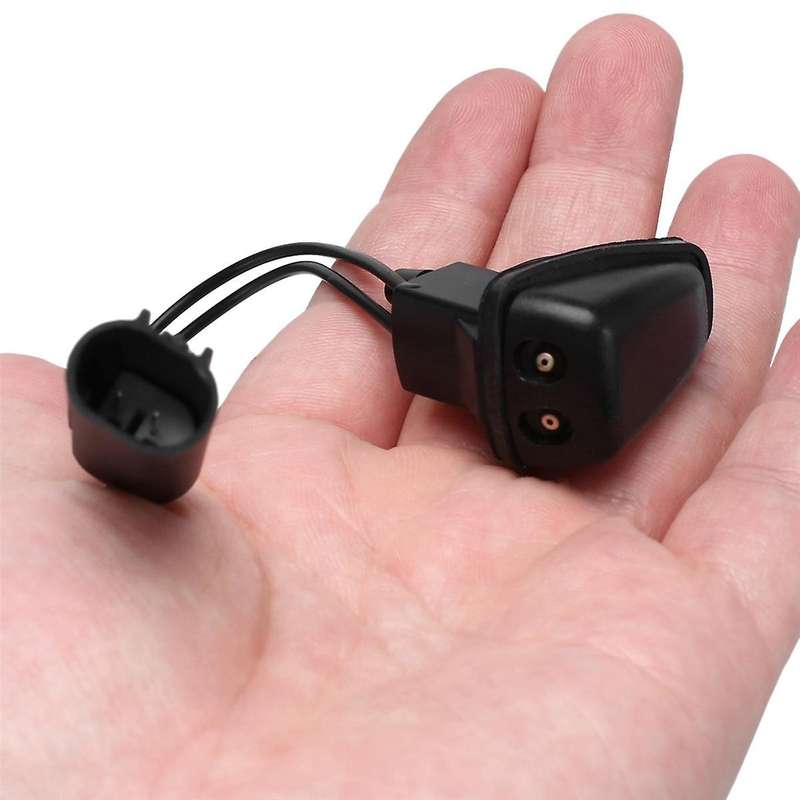 1PCS Front Windscreen Washer Nozzle Jet with Heated LR018834 LR048615 for LR3/4 L319 Range Sport 05-