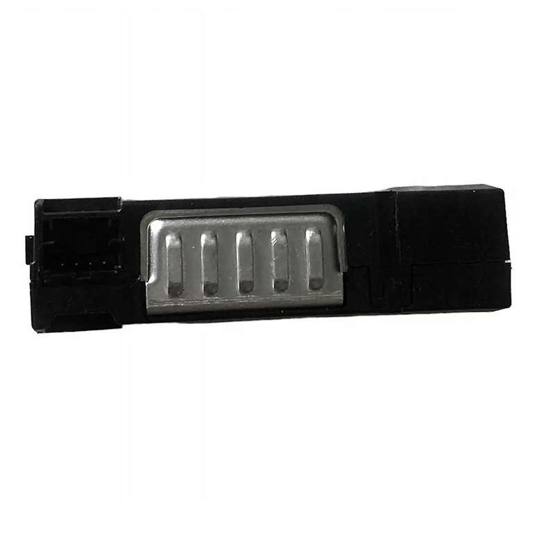 2 Holes USB TYP-C Port with Integrated Voltage Converter Rear Center 4N1035954 for A6 A7 A8 E- Q8