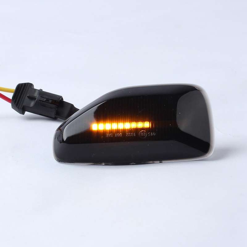 2 PCS LED Dynamic Side Turn Signal Light Smoked LED Indicator Blinker for Duster MK2 II MK2