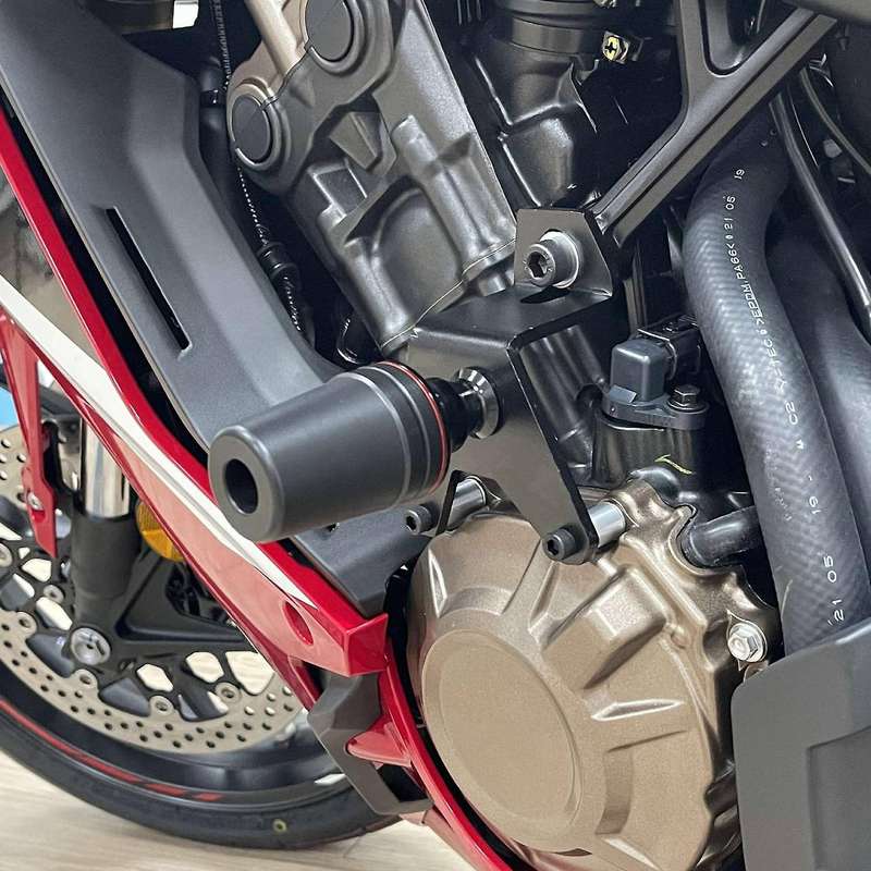 2 PCS Motorcycle Engine Decoration Shaft Cover Engine Protect Slider for CB650R CBR650R 2021 Red
