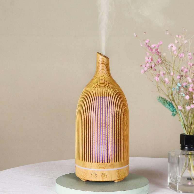 200ML USB Air Humidifier Electric Aroma Diffuser Mist Wood Grain Oil Aroma Mini Have 7 LED Light for
