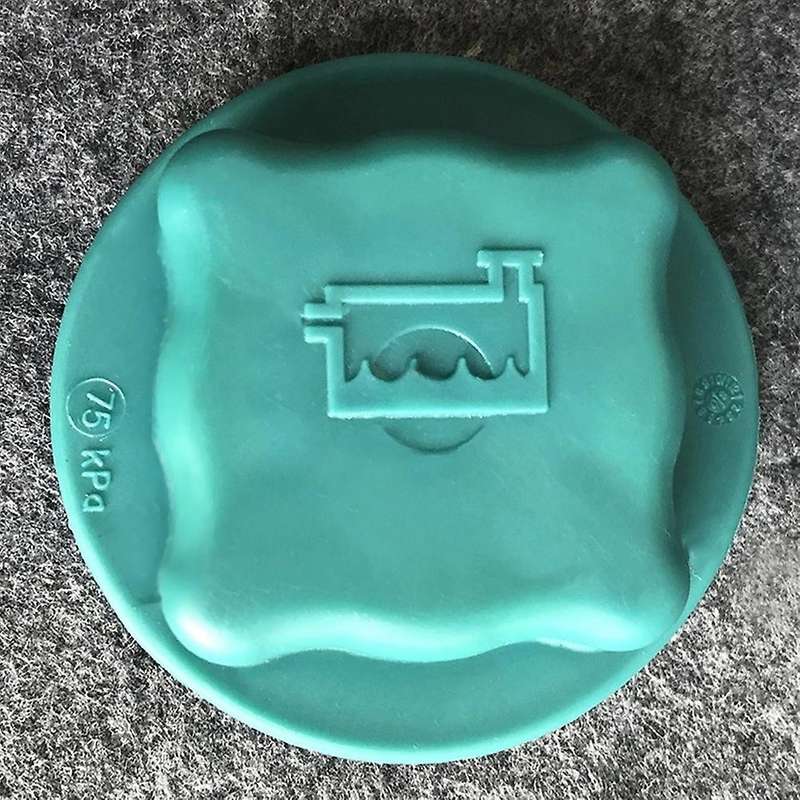Coolant Tank Reservoir Cap Radiator Cap Engine Coolant Cap for S40 S60 S80 V70 V90 XC70 XC90 C70 19