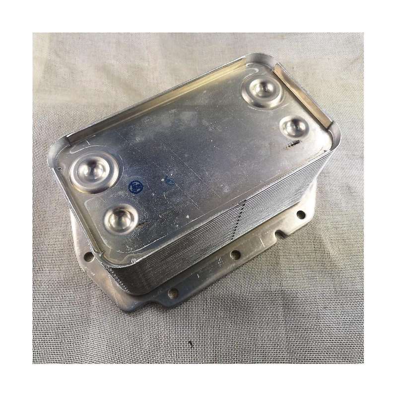 Engine for Navistar Oil Radiator Assembly 1842418C3 39608160 396081600 1842530C93