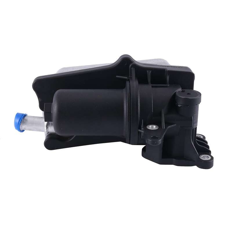 Engine Transmission Oil Cooler A2465010501 for CLA GLA 180 200 250 4-MATIC