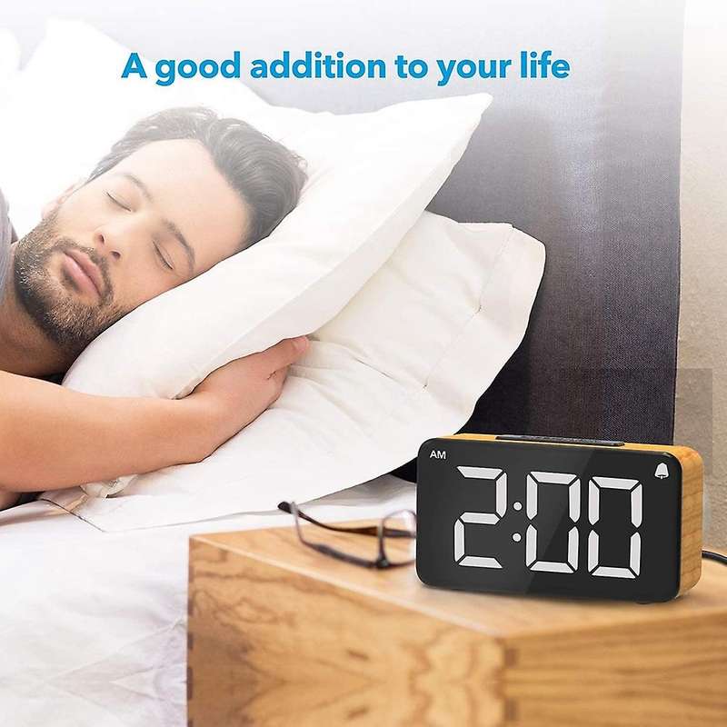 EU Plug Digital Alarm Clock, LED Screen Display,Easy Digital Clock with Adapter, for Bedrooms, Offic