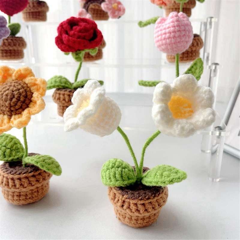 F Hand-Knitted Flowers Potted Crochet Artificial Plants Finished Woven Gift