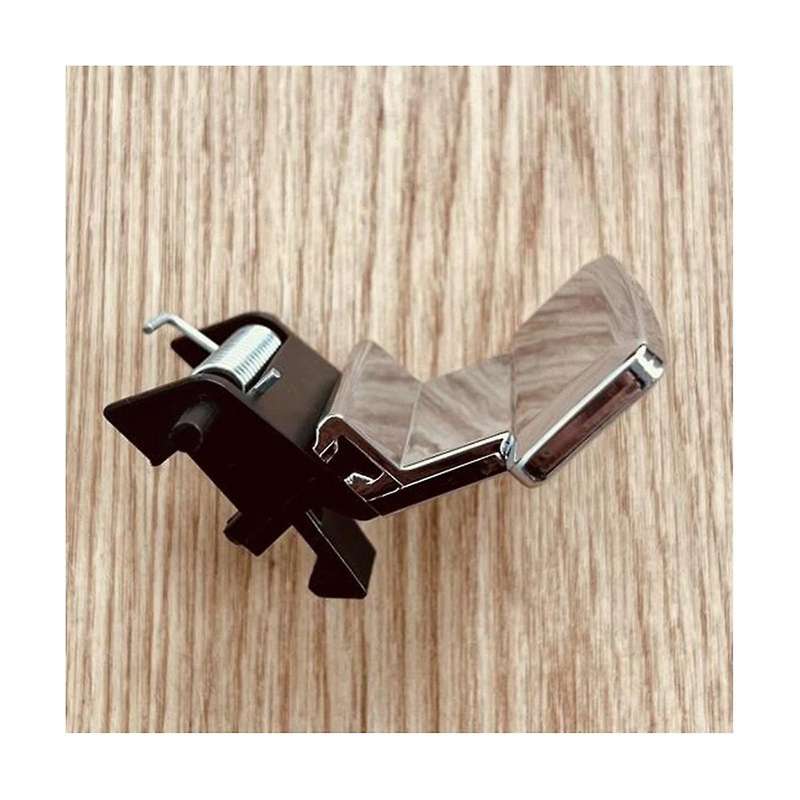Fa8z-7406064-aa Front Center Console Lid Chrome Handle Latch for Flex 2009-2019 Glove Compartment P