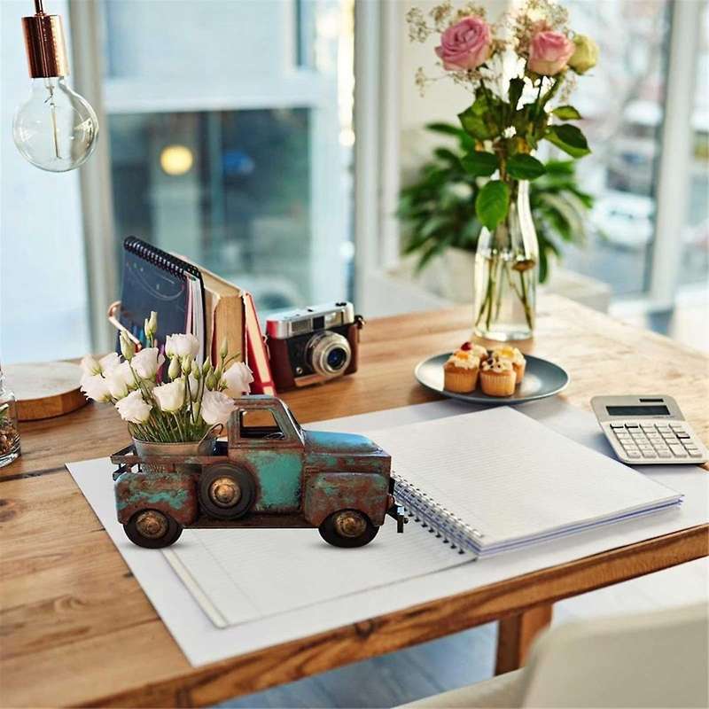 Farmhouse Trucks Decor Vintage Metal Truck Decor Rustic Outdoor/Indoor Pickup Truck Planter Decorati