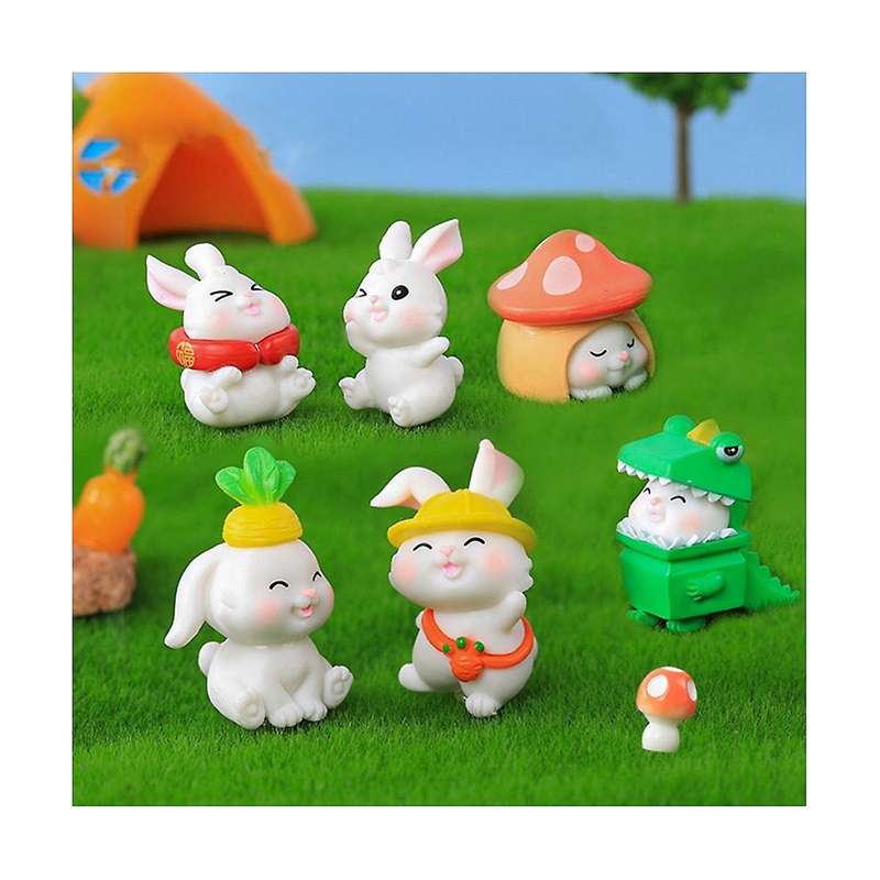 Figurines Miniature Cartoon Rabbit Mini Landscape Ornaments for Kawaii Animal Desk