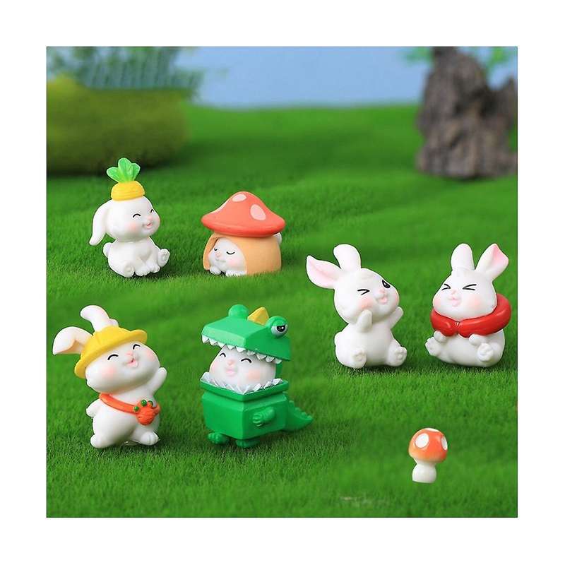Figurines Miniature Cartoon Rabbit Mini Landscape Ornaments for Kawaii Animal Desk