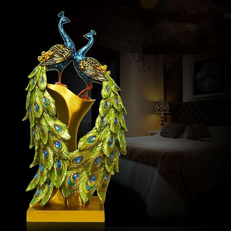 Figurine Miniatures Cabinet Home Decoration Statue Ornament Wedding Birthday Gift Home Art Craft