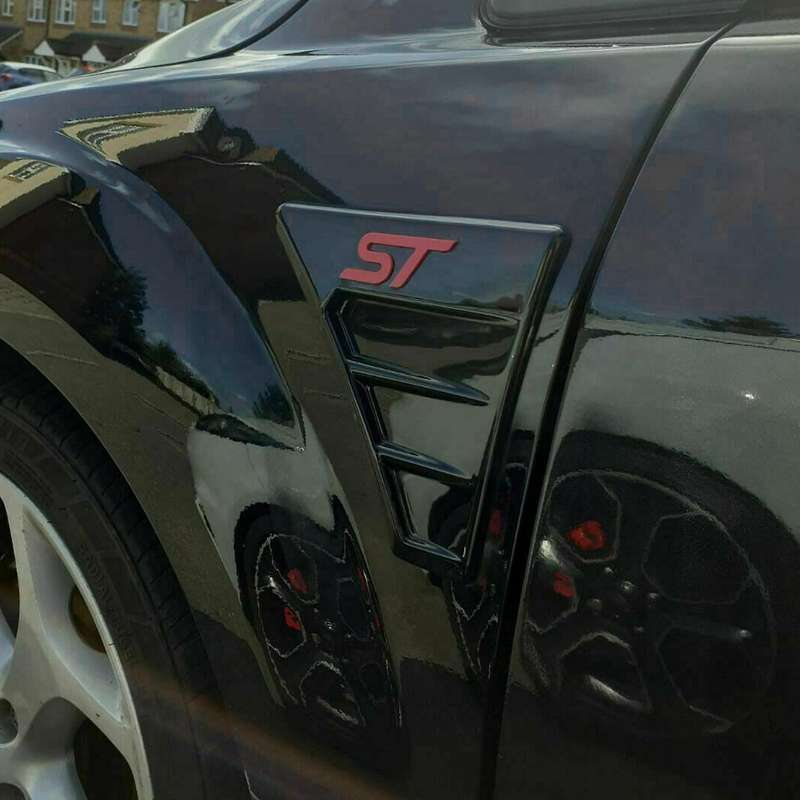 for Focus 2 2004-2012 ST Style Bright Black Side Wing Air Flow Grill Intake Vent Trim