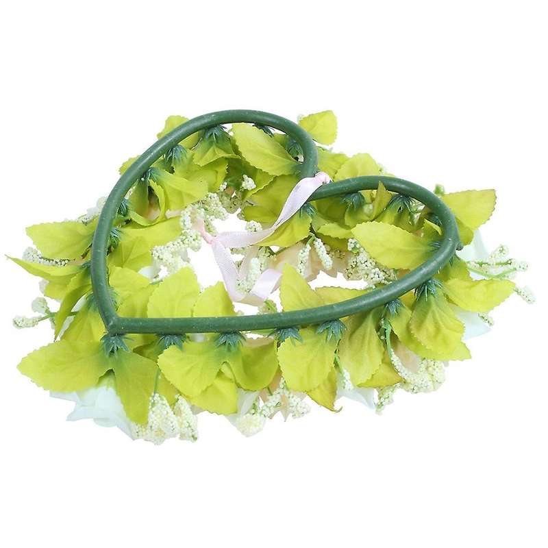 Heart Shaped Artificial Flower Wreath White22x21x3.5cm