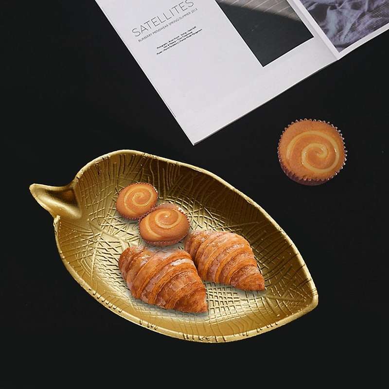 Nordic Decorative Tray Gold Leaf Shape Tray Jewelry Pallet (large)