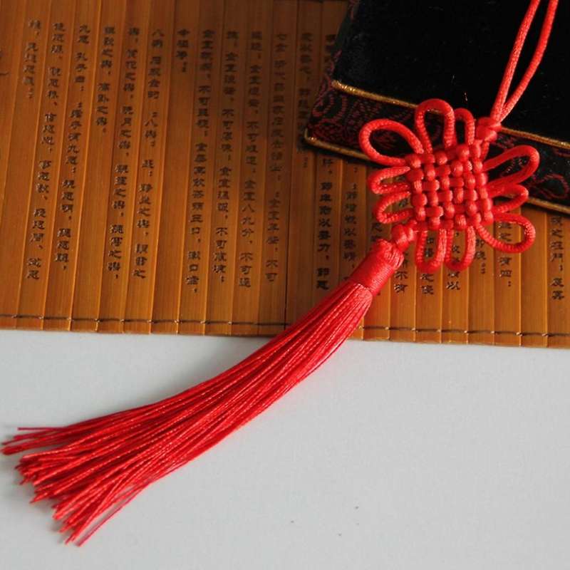 50 Pcs Handmade Yellow Chinese Knots Tassels for New Year Decoration