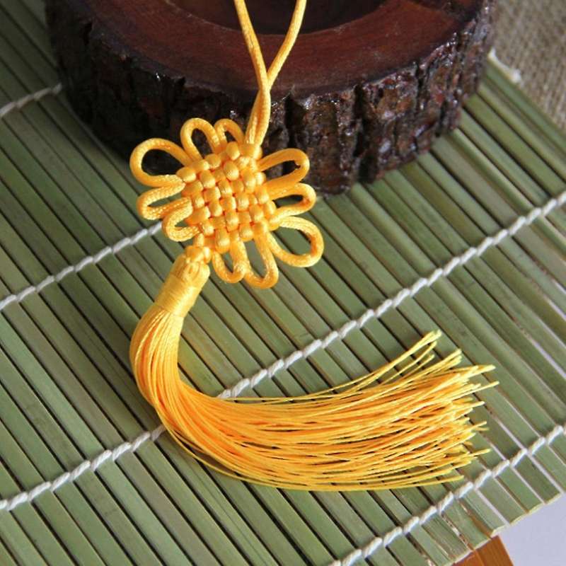 50 Pcs Handmade Yellow Chinese Knots Tassels for New Year Decoration