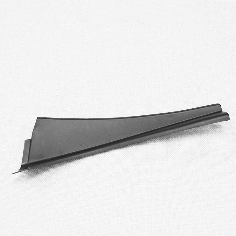 Front Windshield Wiper Side Trim Cover Flap Cover for Nissan Qashqai