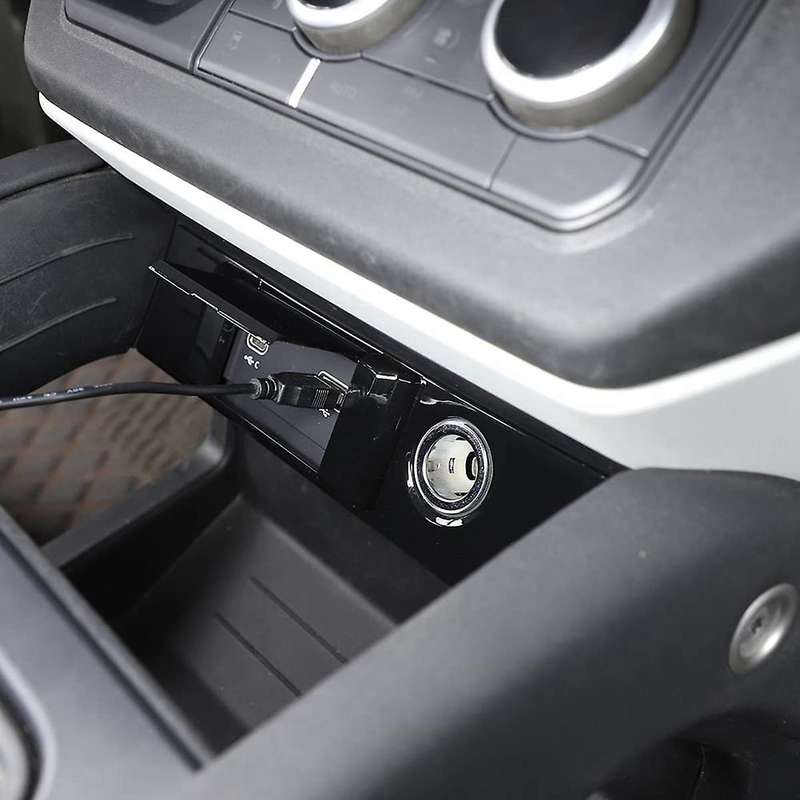 For Land Rover Defender 2020-2022 Car Center Console Usb, Black