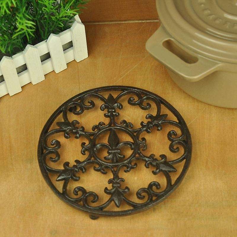 7.2inch Diameter Decorative Cast Iron Trivet with Vintage Pattern