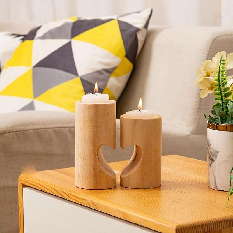 2pcs Wood Color Heart Shaped Candlestick for Guests Party Stickers-a