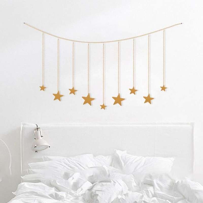 Hanging Photo Display Wooden Stars Garland with 25 Wood Clips Wall