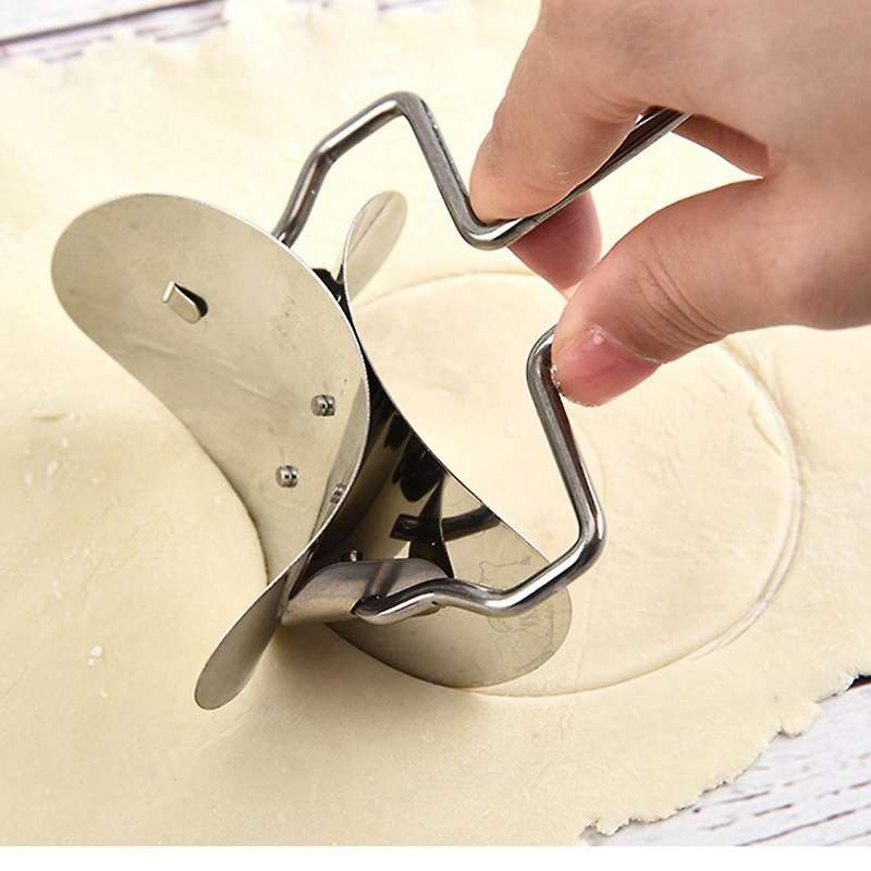 10pcs Stainless Steel Dumpling Molds Jiaozi Maker Device