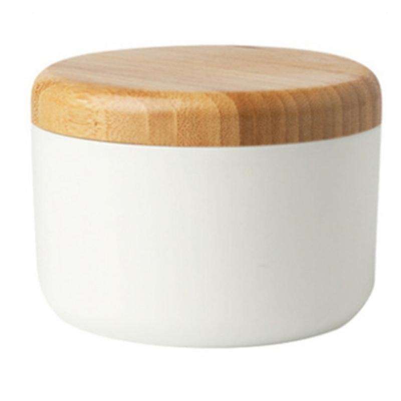 Ashtray for Cigarettes Indoor Or Outdoor Ashtray with 1 Liner (white)