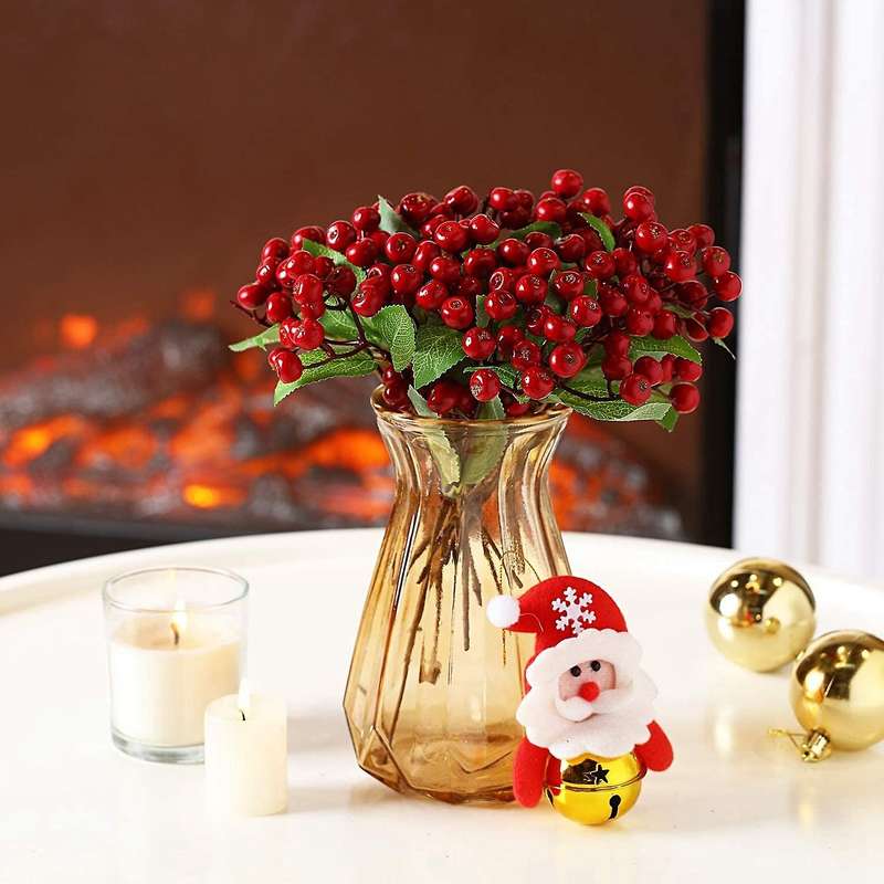 20pcs Artificial Red Berries Twig Stem Flowers Fake Berries Bunch