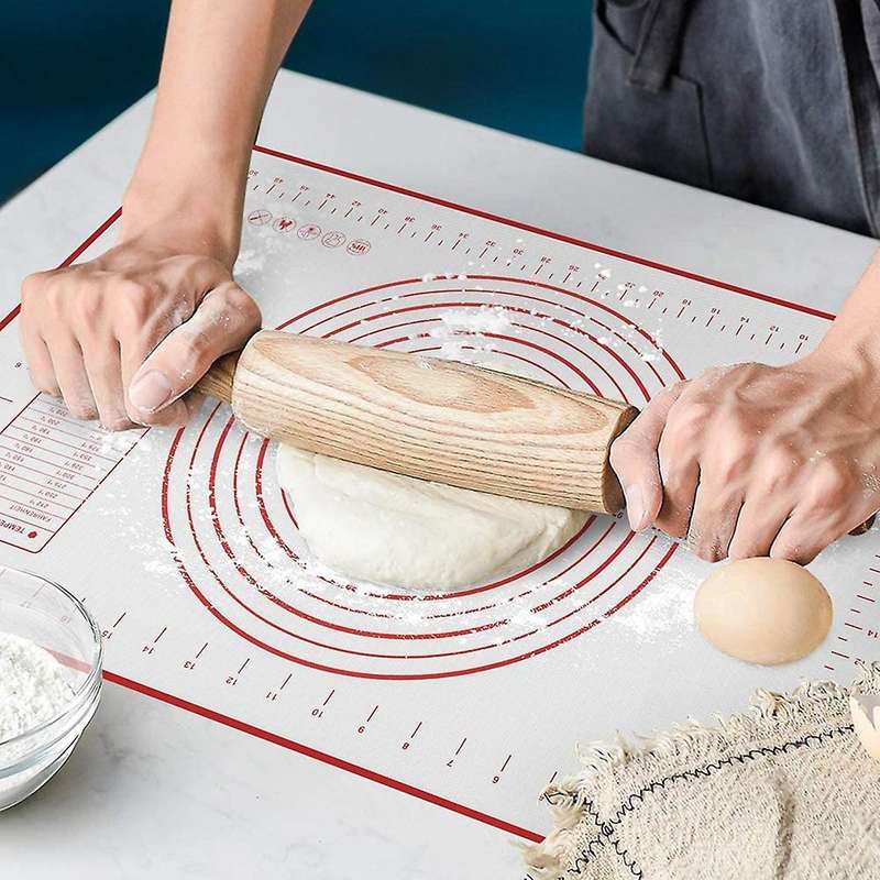 Pastry Mat with Measurements for Rolling Out Dough Oil Brush ,red