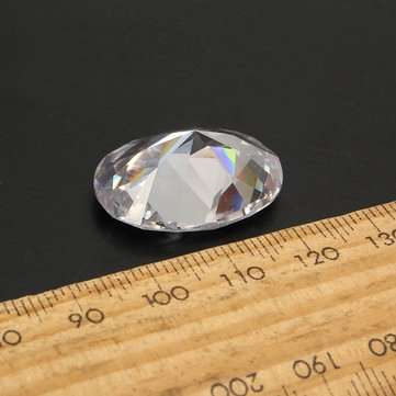 25mmx18mm Artificial Zircon Round Cut Stunning White Sapphire Gemstone Decorations