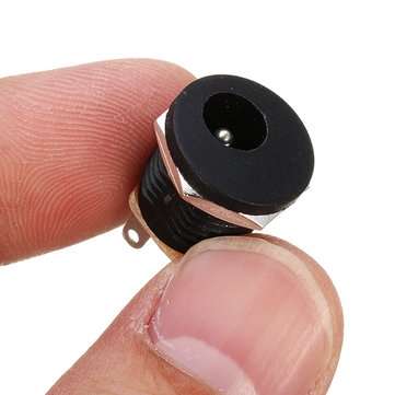 30pcs DC-022 5.5-2.1mm Round Hole Screw Nut DC Power Socket ROHS Internal Diameter 5.5mm