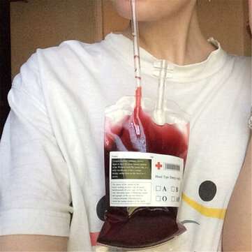 350ML Vampire Transparent Blood Bag PVC Reusable Blood Juice Energy Drink for Hallowe... (NUMBER: 1)