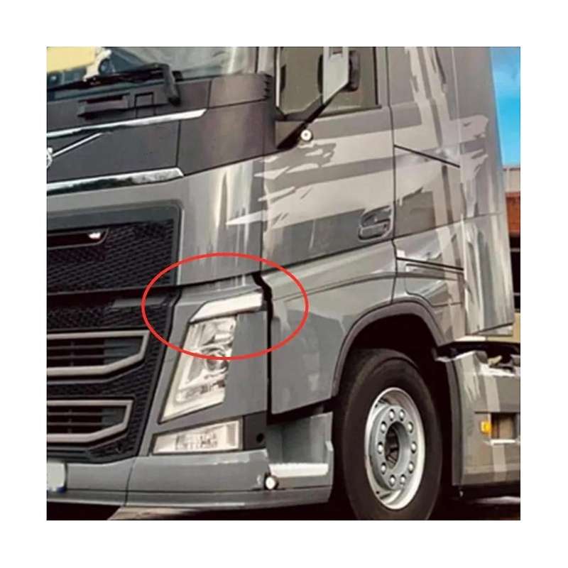 24V Truck LED Side Marker Lamp Headlight Corner Light for Trucks Series /FM/FL 82151205 Right