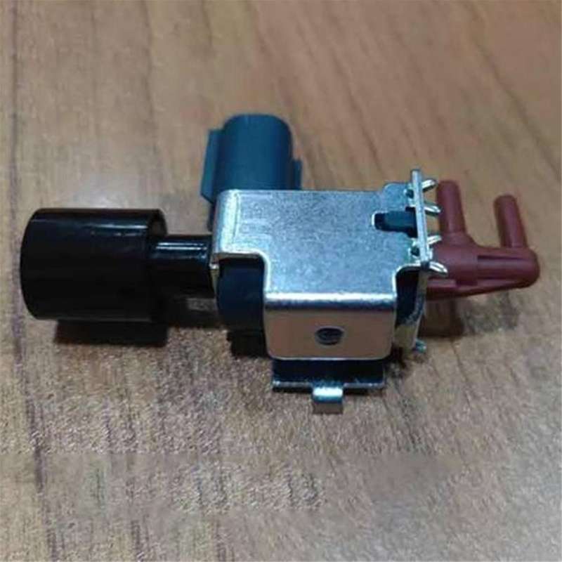 25860-30070 Car Canister Vacuum Control Valve Switching Solenoid for Yaris Estima Iq