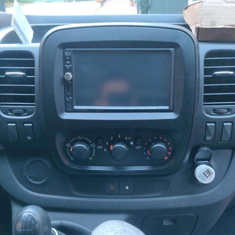 2Din Car Radio Fascia DVD Panel Dash Kit for Trafic Opel Vivaro 2015 Up Auto Stereo Installation Das