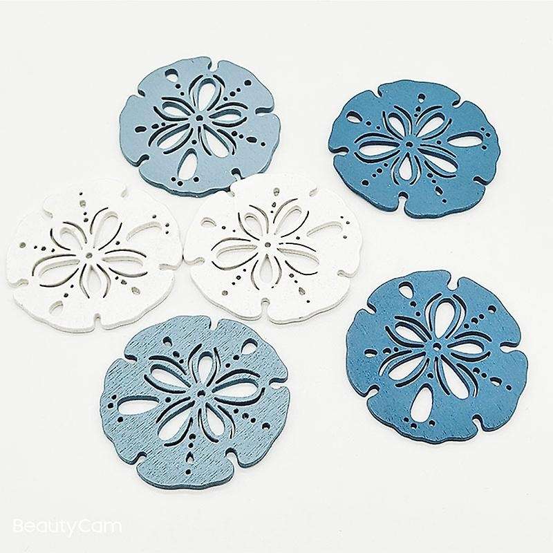 2Pcs Beautiful Style Wooden Hanging Decoration Hollow Crafts Innovative Wall Ornament for Room