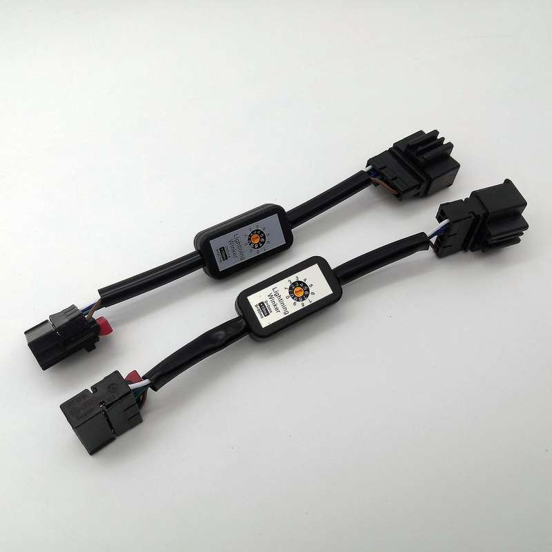 2Pcs Car Dynamic Turn Signal Lamp LED Tail Lamp Additional Module Wiring Harness for PHIDEON 2018 1K