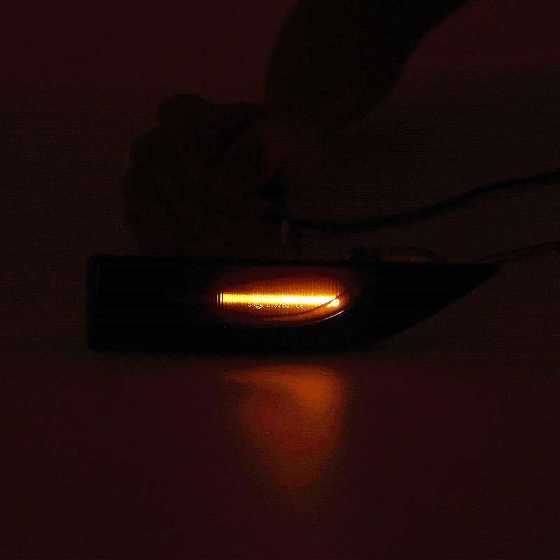 2Pcs Car LED Dynamic Side Marker Lights Turn Signal Light Blinker for Transporter T6 MK4 Clear
