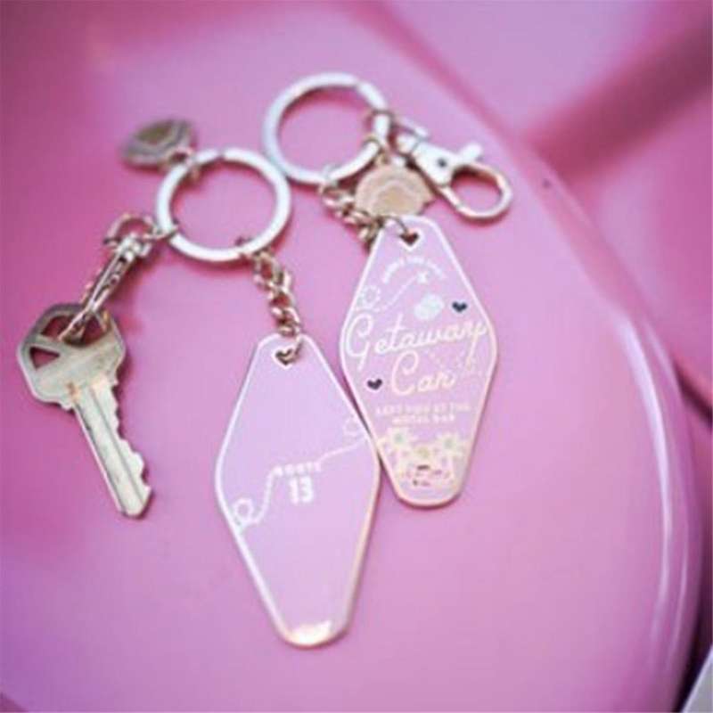 2PCS Merch Gifts Keychain - Fashionable & , Multipurpose Decorative Gift for Music Enthusiasts