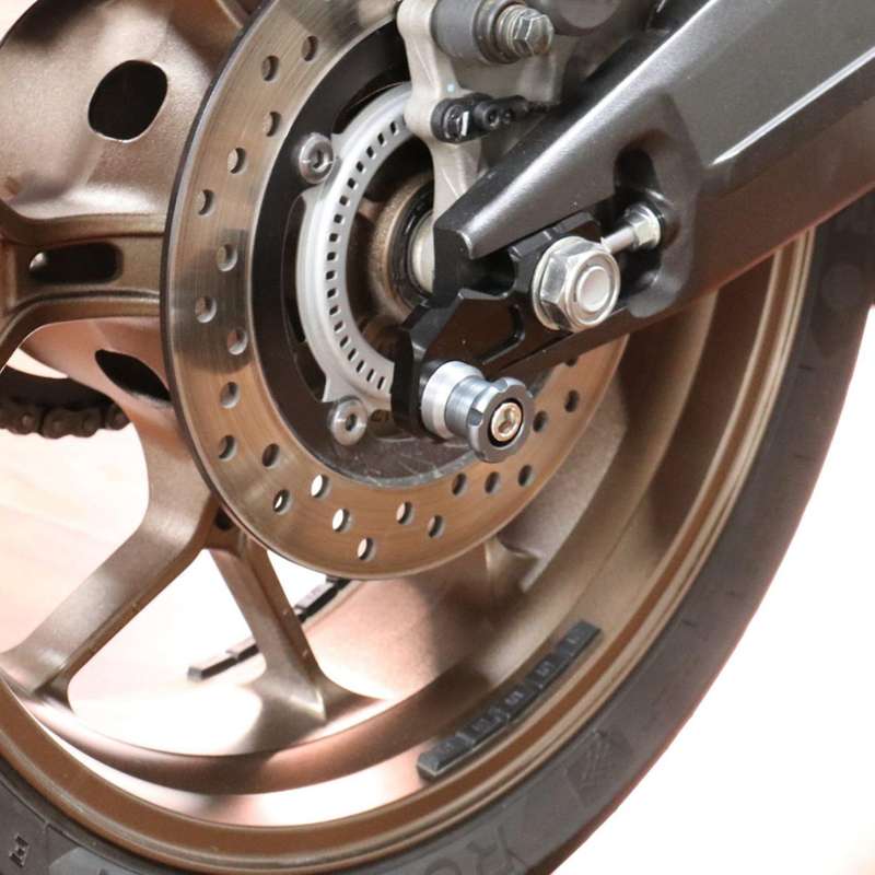 2Pcs Motorcycle Spools Slider Rear Wheel Axle Slider Swingarm Spools Stand Screws Accessories for CB