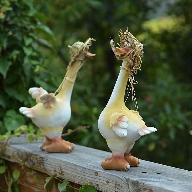 2pcs Resin Garden Ornaments Ducks Outdoor Statues Standing Duck Garden Animal Sculpture
